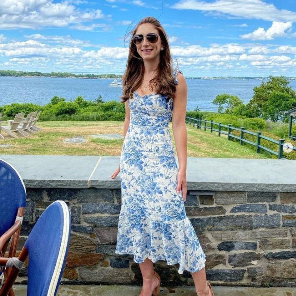 Reformation Nikita Dress in Pompadour - Picture 6 of 14